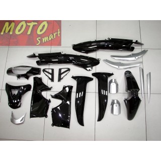 ΠΛΑΣΤΙΚΑ ΣΕΤ MODENAS KRISTAR 125 ΜΑΥΡΟ ΓΝΗΣΙΟ